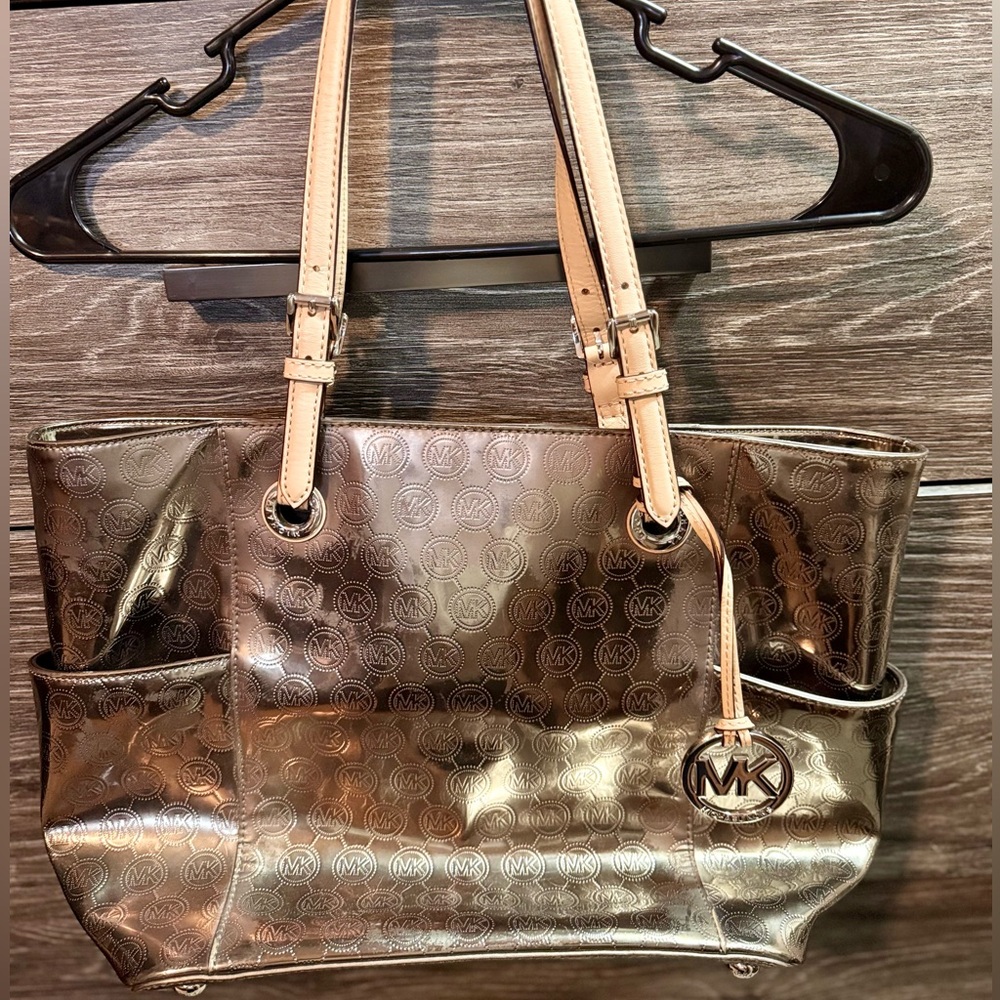 Michael Kors Shiny Black/Silver Tote